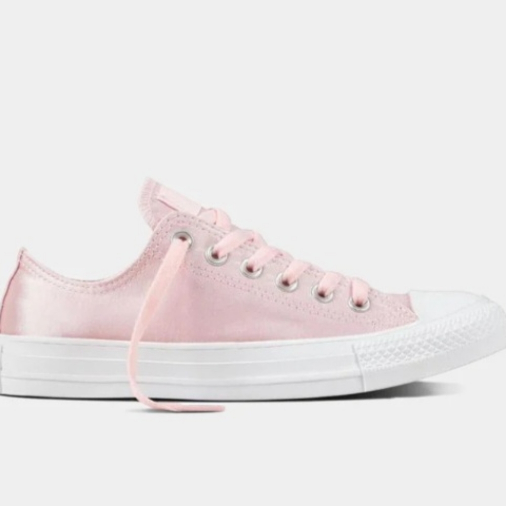 Converse Pink Low Top Chuck Taylor All Star Sneakers